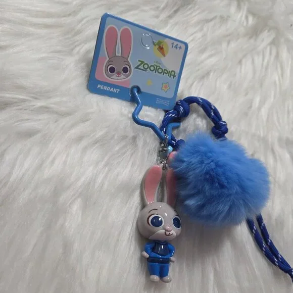 Zootopia Judy Rabbit Keychain - Picture 4 of 7